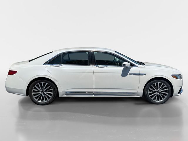 2017 Lincoln Continental Select