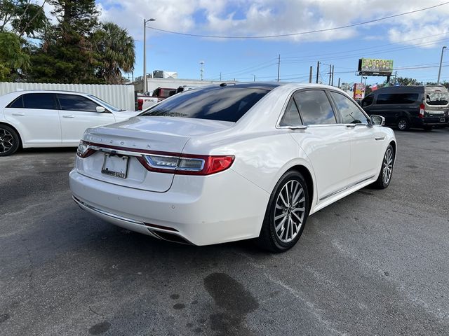 2017 Lincoln Continental Select