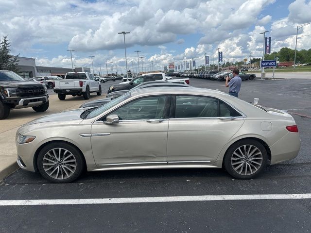 2017 Lincoln Continental Select