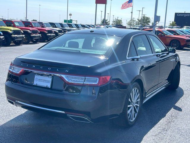 2017 Lincoln Continental Select