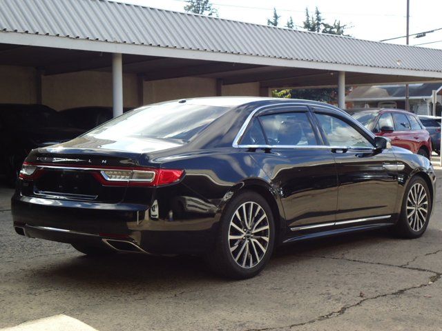 2017 Lincoln Continental Select