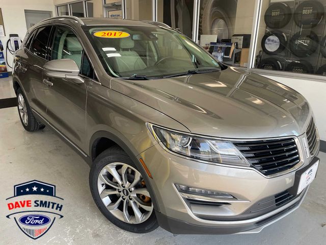 2017 Lincoln MKC Select