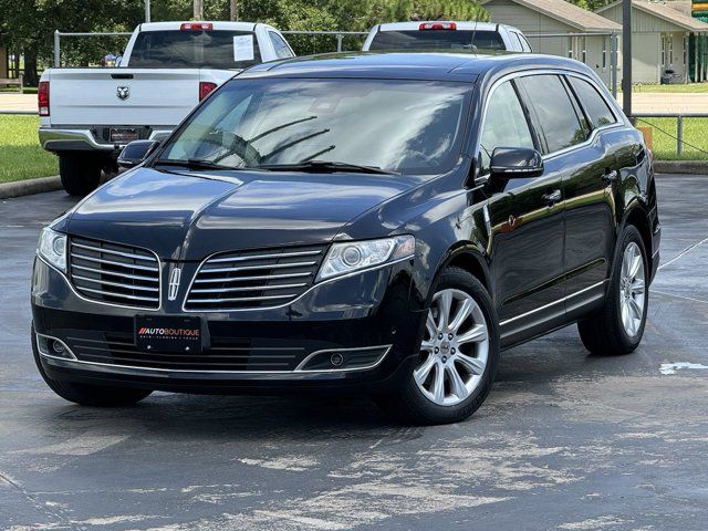 2017 Lincoln MKT Elite