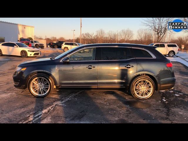 2017 Lincoln MKT Elite