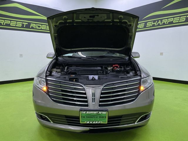 2017 Lincoln MKT Elite