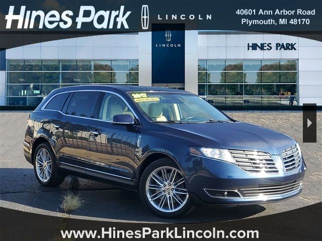 2017 Lincoln MKT Elite