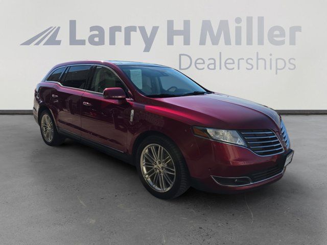 2017 Lincoln MKT Elite