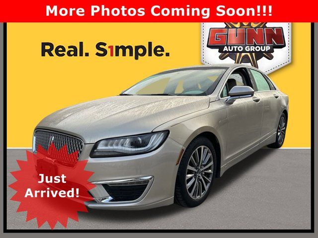 2017 Lincoln MKZ Select