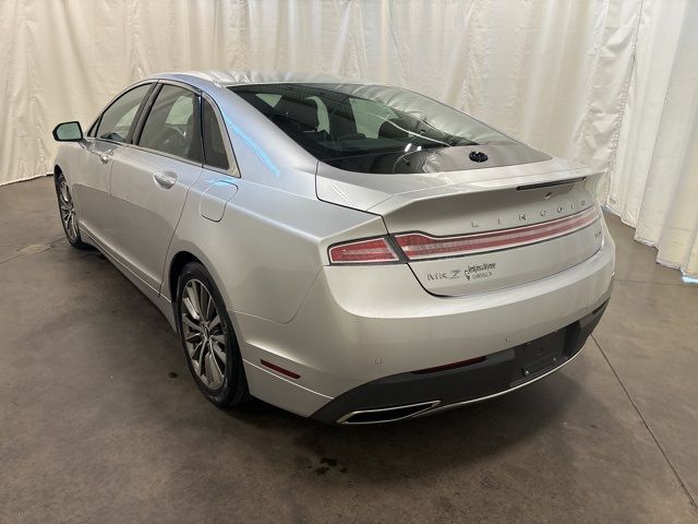 2017 Lincoln MKZ Select