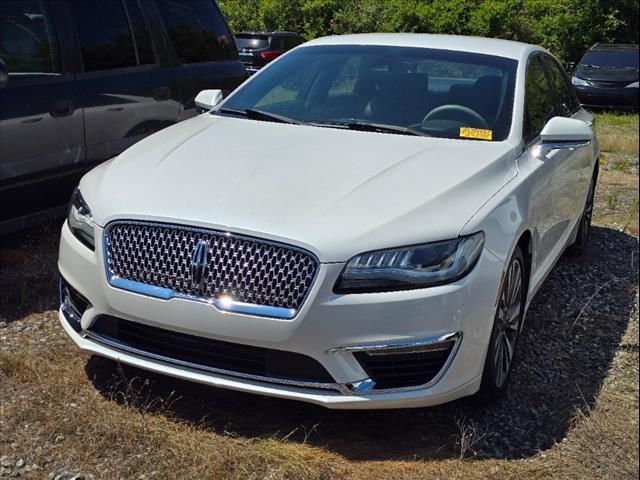 2017 Lincoln MKZ Select