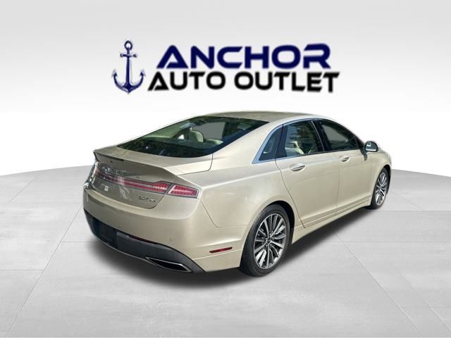 2017 Lincoln MKZ Select