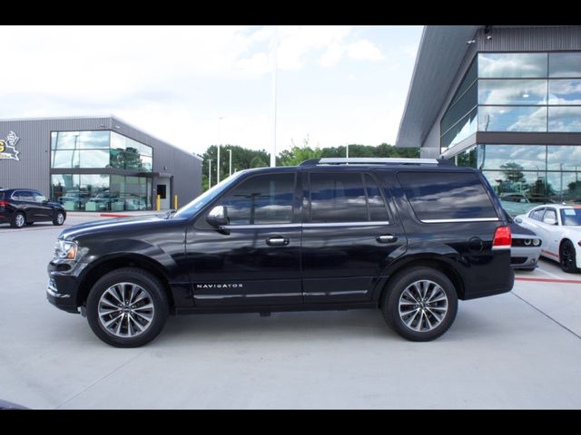 2017 Lincoln Navigator Select