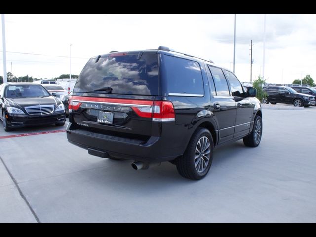 2017 Lincoln Navigator Select