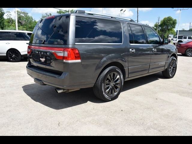 2017 Lincoln Navigator L Select