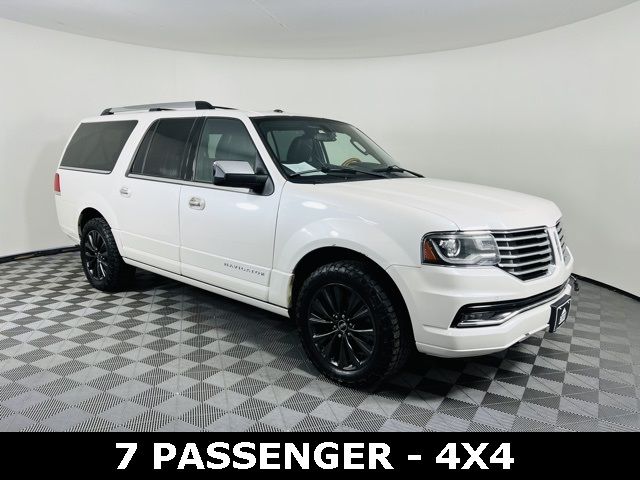 2017 Lincoln Navigator L Select