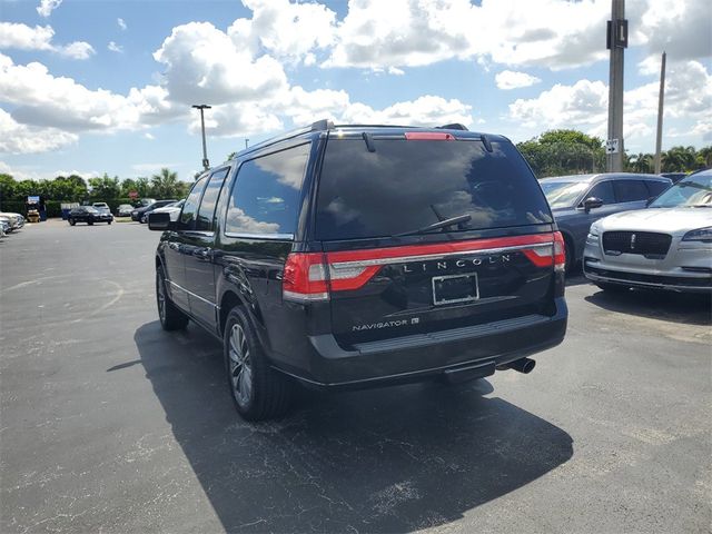 2017 Lincoln Navigator L Select