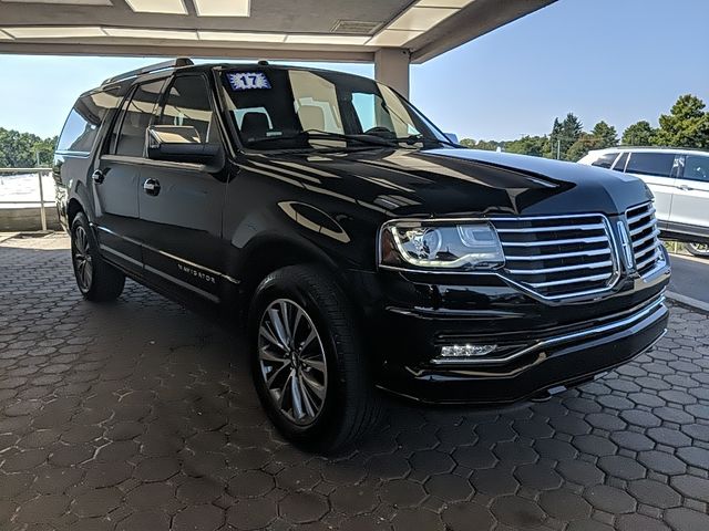 2017 Lincoln Navigator L Select