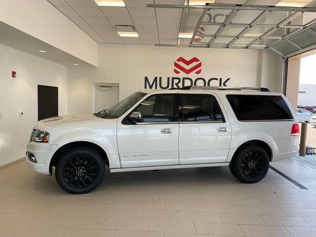 2017 Lincoln Navigator L Select