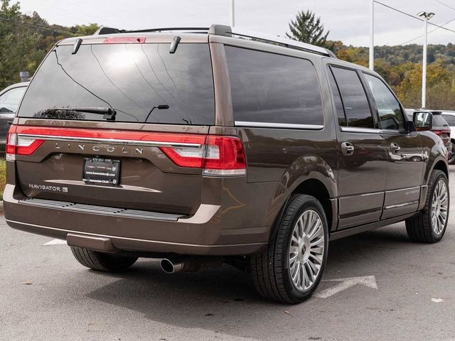 2017 Lincoln Navigator L Select