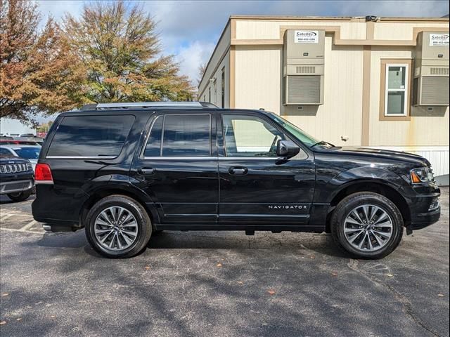 2017 Lincoln Navigator Select