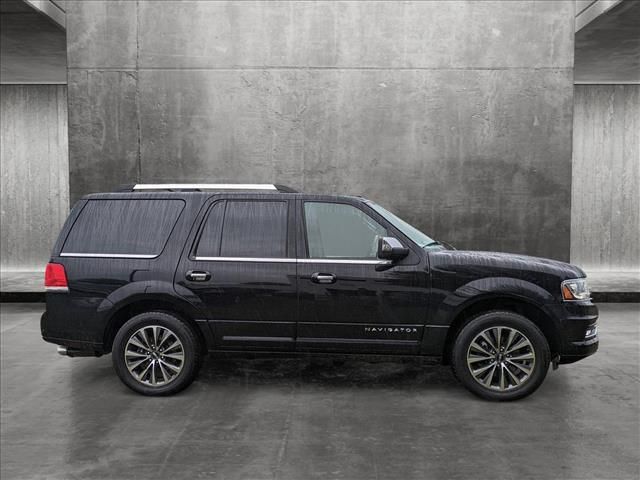 2017 Lincoln Navigator Select