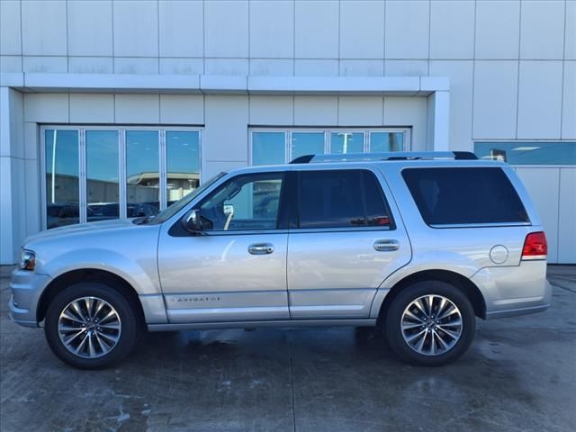 2017 Lincoln Navigator Select