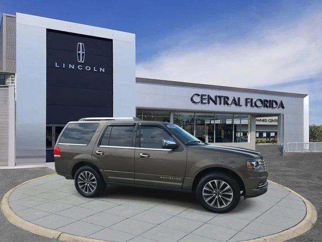2017 Lincoln Navigator Select