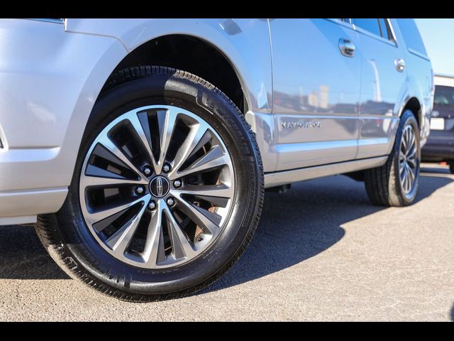 2017 Lincoln Navigator Select