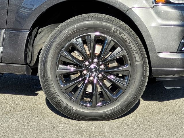 2017 Lincoln Navigator Select