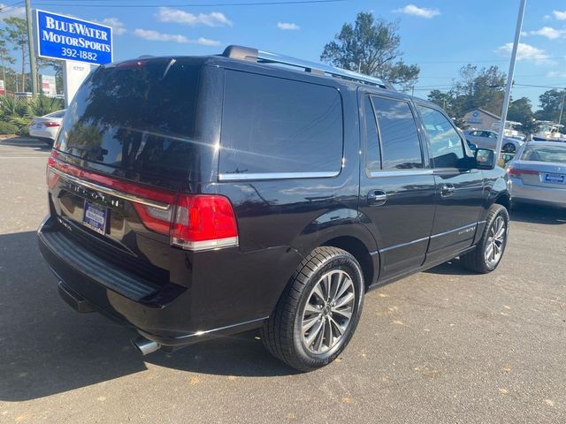 2017 Lincoln Navigator Select