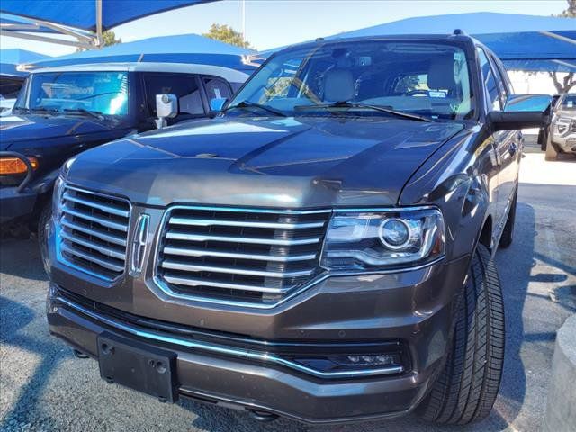 2017 Lincoln Navigator Select