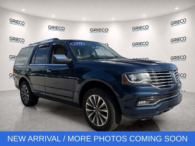 2017 Lincoln Navigator Select