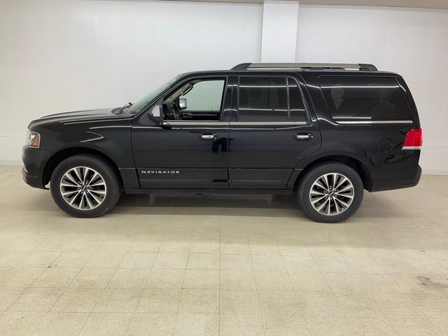 2017 Lincoln Navigator Select