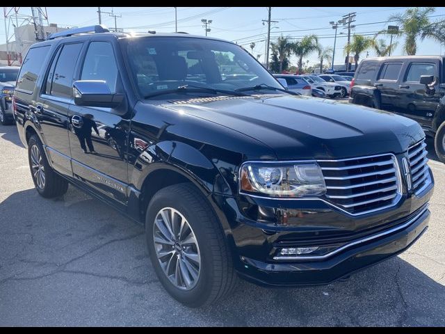 2017 Lincoln Navigator Select