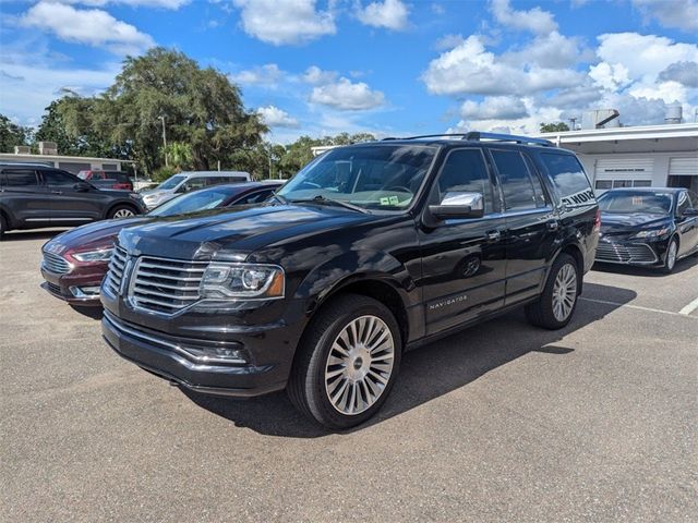 2017 Lincoln Navigator Select