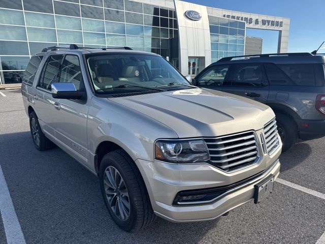 2017 Lincoln Navigator Select