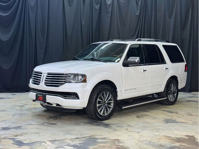 2017 Lincoln Navigator Select