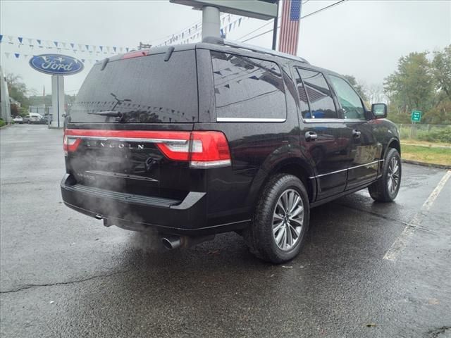 2017 Lincoln Navigator Select