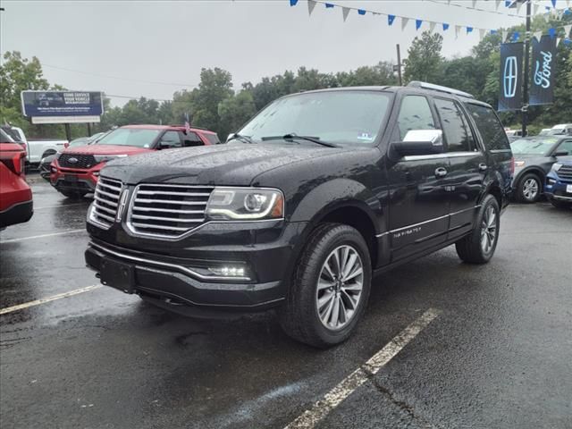 2017 Lincoln Navigator Select