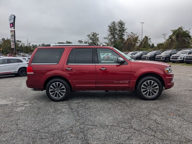 2017 Lincoln Navigator Select