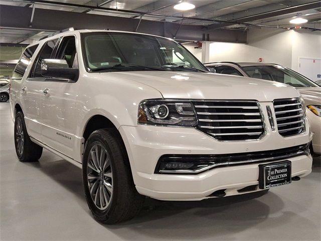 2017 Lincoln Navigator Select