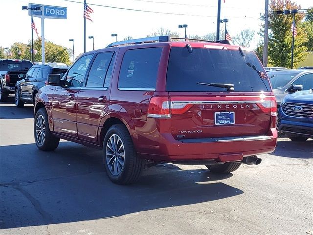 2017 Lincoln Navigator Select