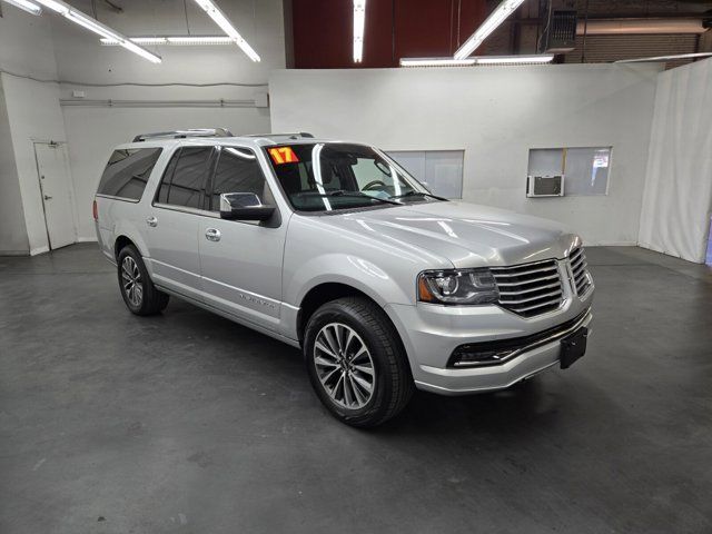 2017 Lincoln Navigator L Select