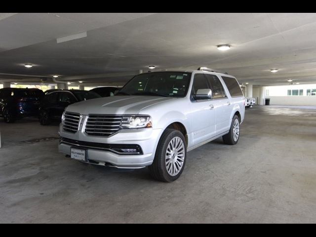 2017 Lincoln Navigator L Select