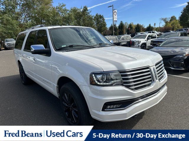 2017 Lincoln Navigator L Select