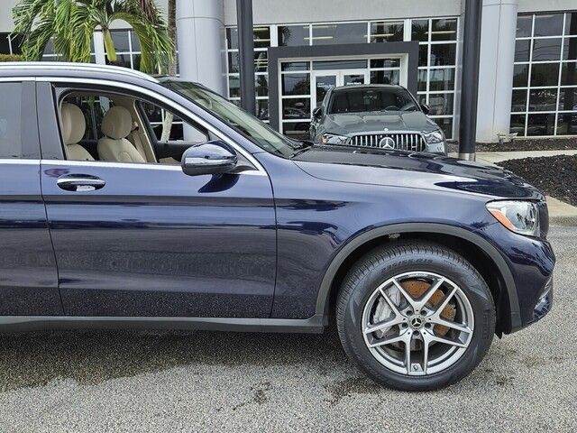 2017 Mercedes-Benz GLC 300