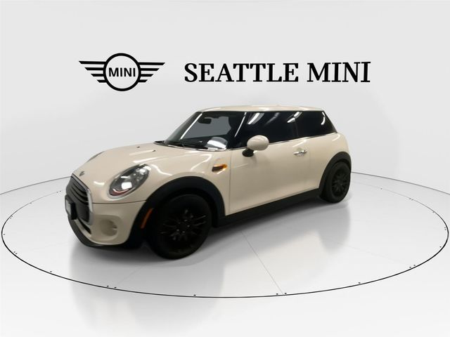 2017 MINI Cooper Hardtop Base