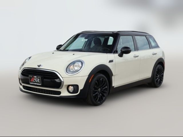 2017 MINI Cooper Clubman Base