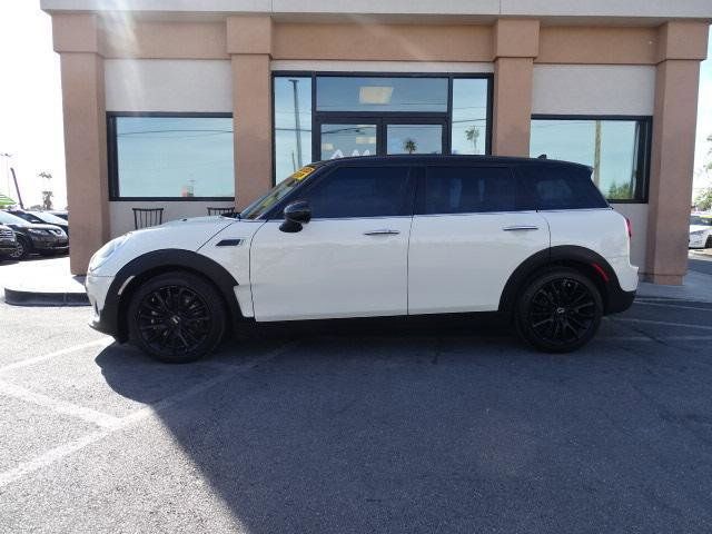 2017 MINI Cooper Clubman Base