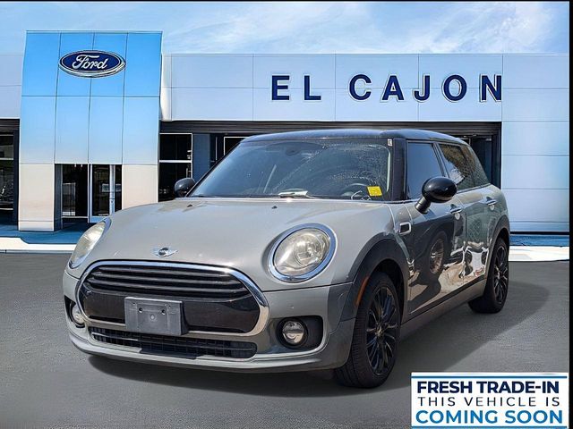 2017 MINI Cooper Clubman Base